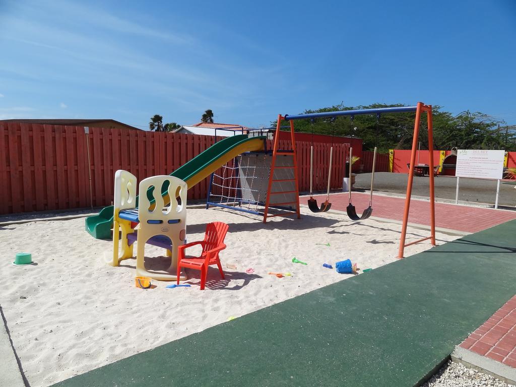Del Rey Apartments Aruba Dış mekan fotoğraf